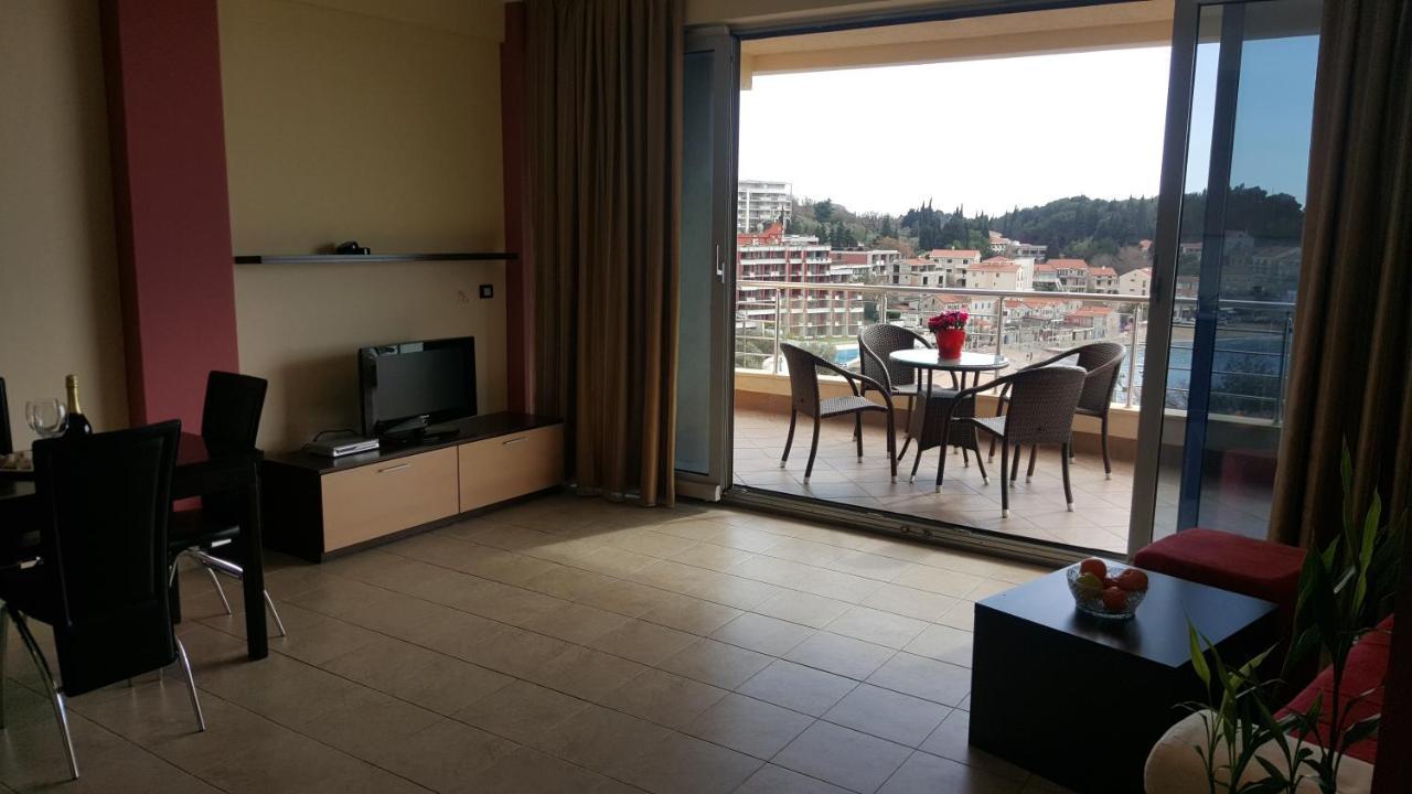 Apartments Rino Lux Sveti Stefan Esterno foto