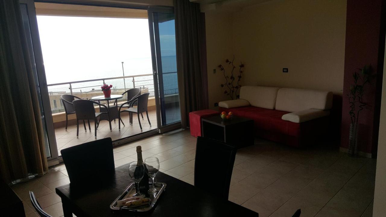 Apartments Rino Lux Sveti Stefan Esterno foto