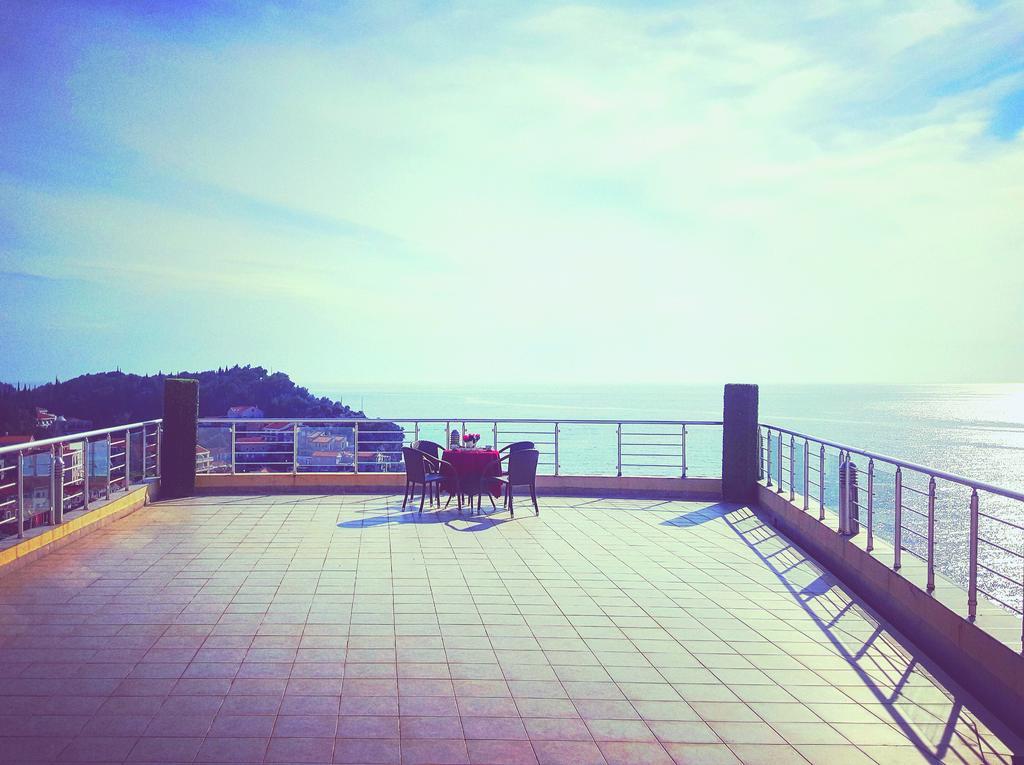 Apartments Rino Lux Sveti Stefan Esterno foto