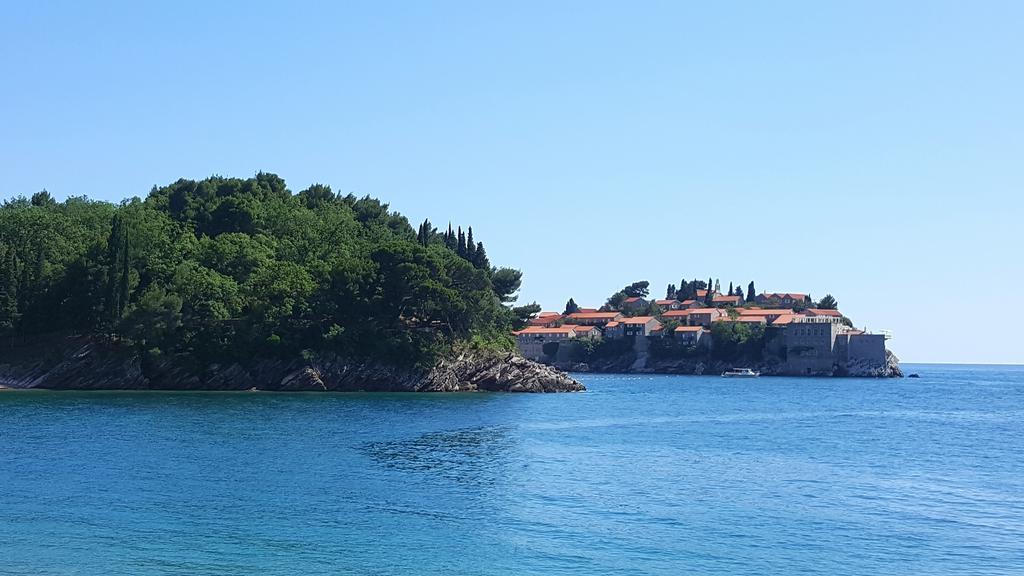 Apartments Rino Lux Sveti Stefan Esterno foto